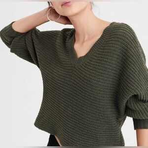 Cream chenille American Eagle V-Neck‎ Sweater pullover aerie offline